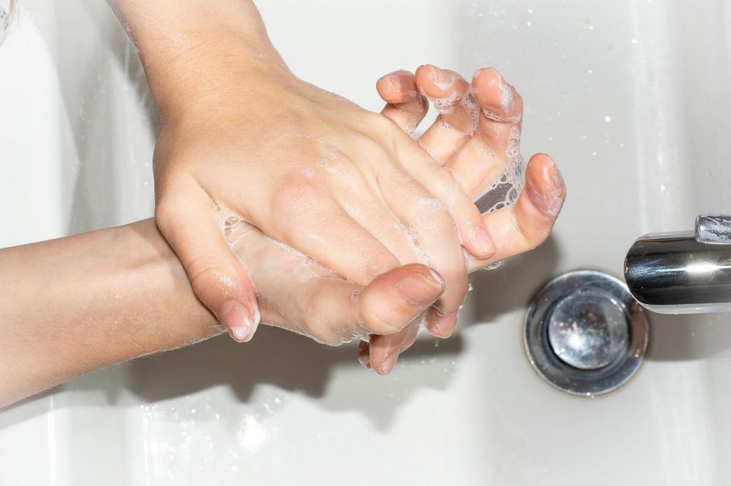 3 façons de prendre soin de vos mains au quotidien